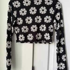Billabong Black Crop Top with White Daisy Print